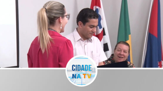 Deputado federal recebe título de cidadão batataense