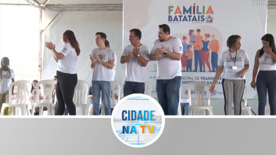 Entrega do cartão Família Batatais