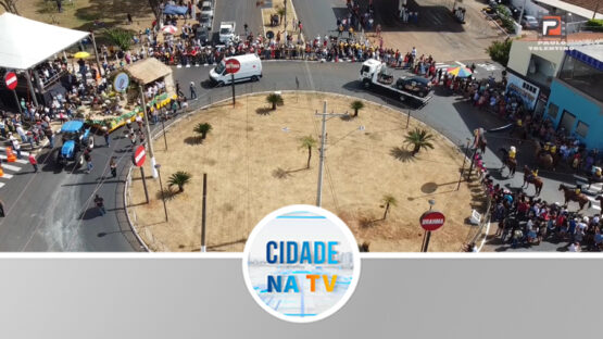 Desfile da Festa homenageou batataenses