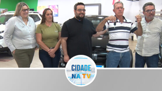 Organizadores de torneio leiteiro entregam veículos 0 KM