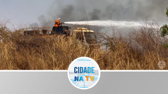 Grande incêndio é contido por Bombeiros das Usinas em Batatais SP