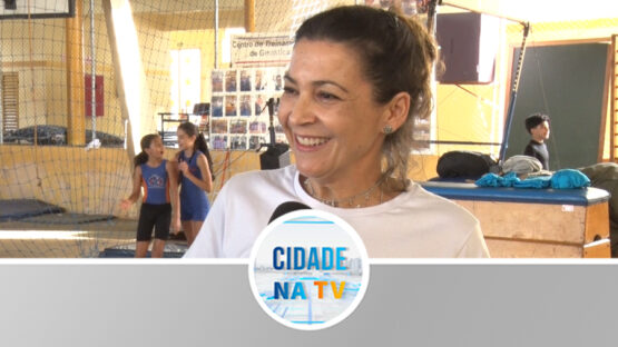 Convite para apresentação de Ginástica Artística