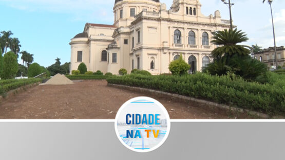 Retomada a obra na praça central de Batatais SP