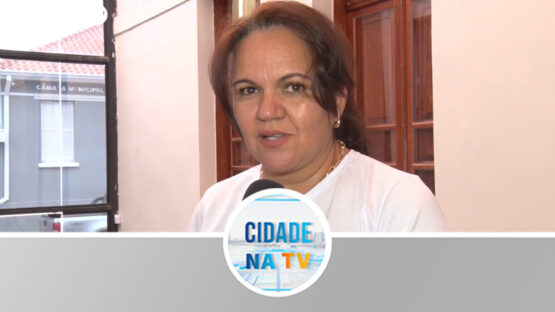 Profissionais da educação saem vitoriosos de sessão da câmara