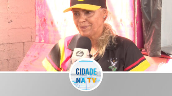 Preparativos para o desfile da Escola de Samba Unidos da Liberdade