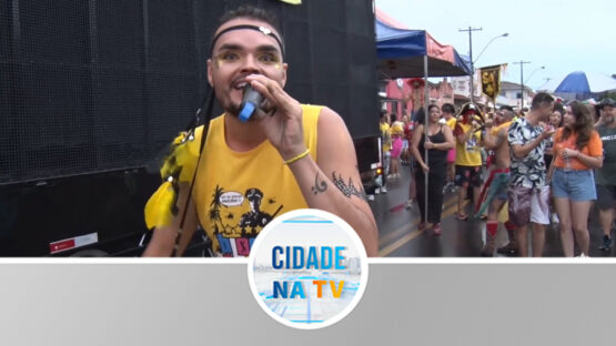 Ensaios para o carnaval ( Só Mais 1 )