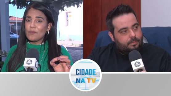 Andresa faz forte questionamento e chefe de gabinete responde