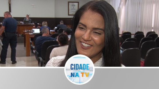 Andresa encaminha moções de reconhecimento